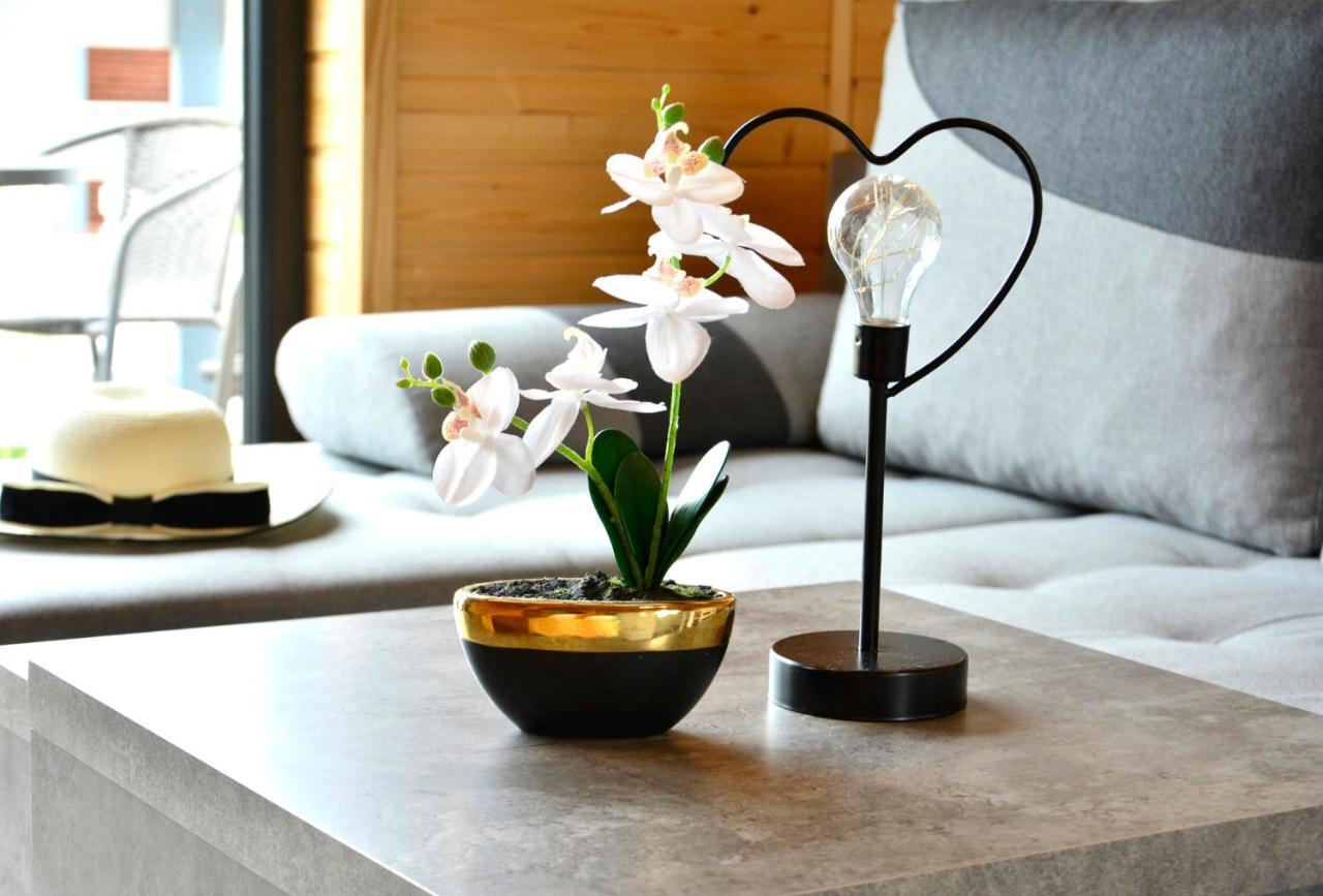 Skrawek Raju Sarbinowo Apartment Luaran gambar